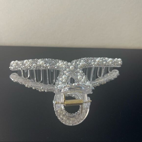 💞Clear Large Pearl Jaw Hair Clips - Picture 7 of 7